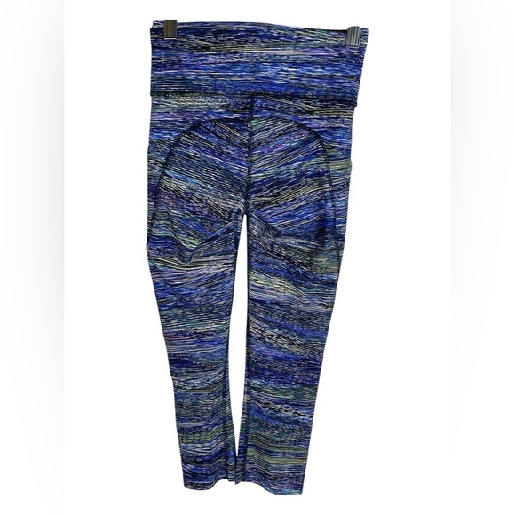 Lululemon, fast and free tight. Blue multi stripe pattern, sz 2 - Picture 4 of 10
